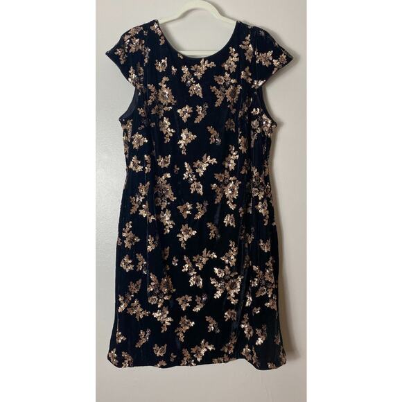 NWT CALVIN KLEIN DRESS BLACK GOLD SEQUINS VELVET COCKTAIL PARTY WEDDING GUEST NWT CALVIN KLEIN DRESS BLACK GOLD SEQUINS VELVET COCKTAIL PARTY WEDDING GUEST